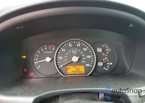 2009 Kia Rondo Base from USA, damaged, VIN KNAFG529997273597